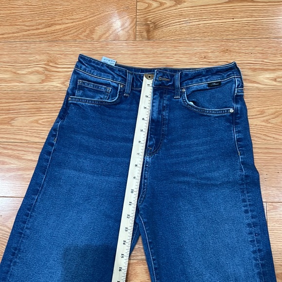 Mavi Victoria High Rise Wide Leg, size 28, hems been cut to 28” in seam. - Picture 3 of 6
